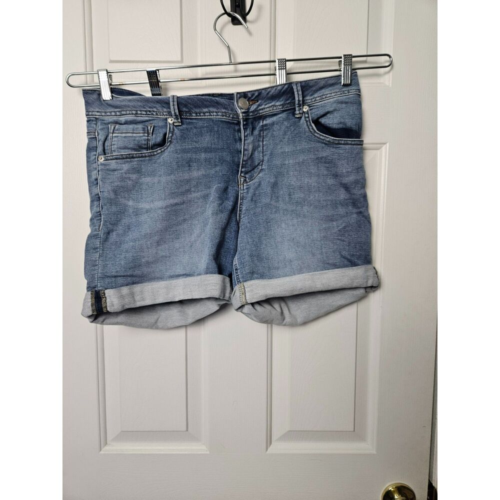 Lane Bryant Shorts size 14